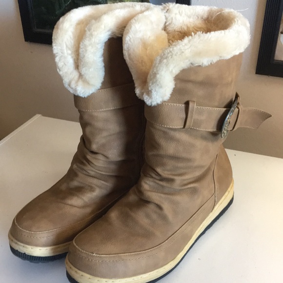 Comfy Moda Shoes - Comfy Moda Woman’s Boots